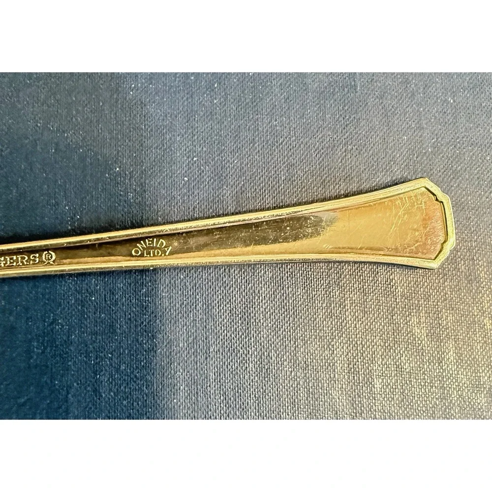 Vintage 1940 Pierced Bonbon Spoon Oneida Milady Community Silver Plate 5